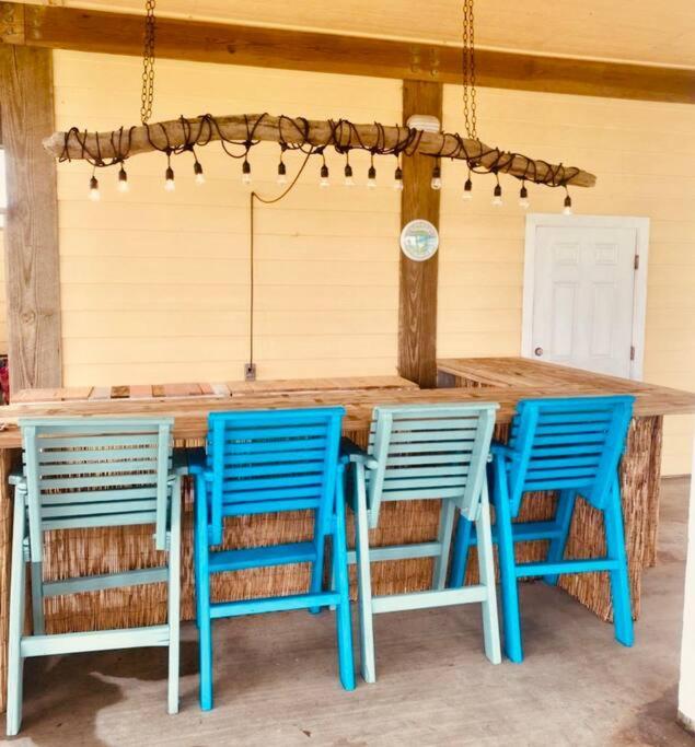 Sunny Delight - Sleeps 10 - Generous Space! Bolivar Peninsula Esterno foto
