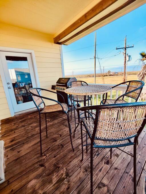 Sunny Delight - Sleeps 10 - Generous Space! Bolivar Peninsula Esterno foto
