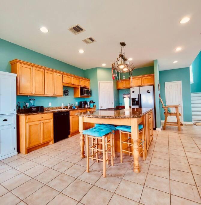 Sunny Delight - Sleeps 10 - Generous Space! Bolivar Peninsula Esterno foto